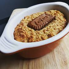 Lotus Biscoff Baked Oats with Protein