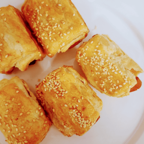 air fryer puff pastry sausages roll