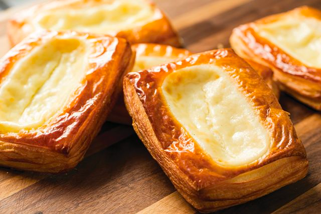 Air Fryer Starbucks Cream Cheese Danish