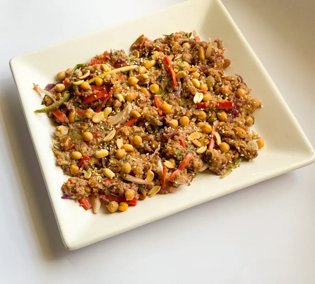 Easy 20-Minutes Thai Quinoa Salad.