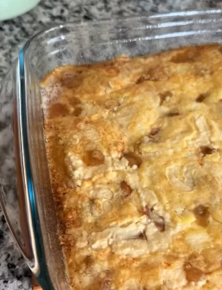 Caramel Apple Dump Cake