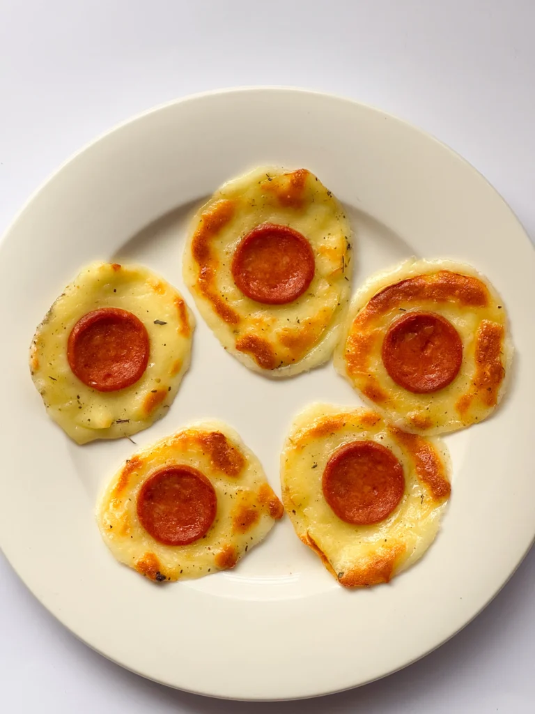 Cover image of the pepperoni chips.