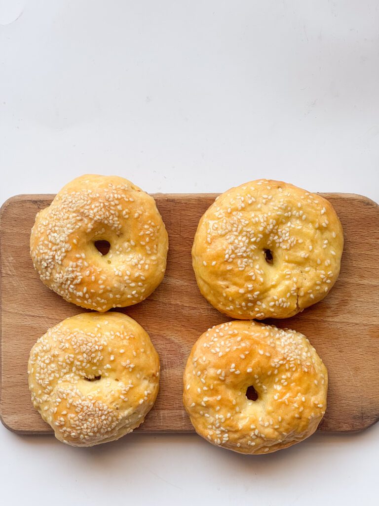 2-Ingredient Greek Yogurt Bagels