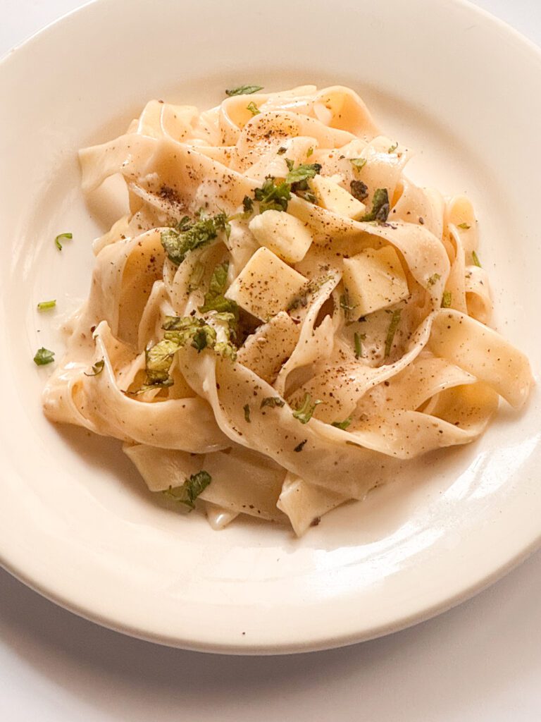 viral garlic pasta sauce recipe