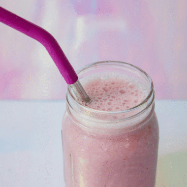 Strawberry Cream Smoothie with Chia Seeds