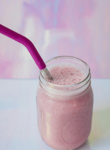 Strawberry Cream Smoothie with Chia Seeds