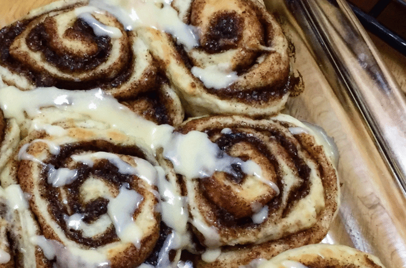 Easy Cinnamon Roll Casserole