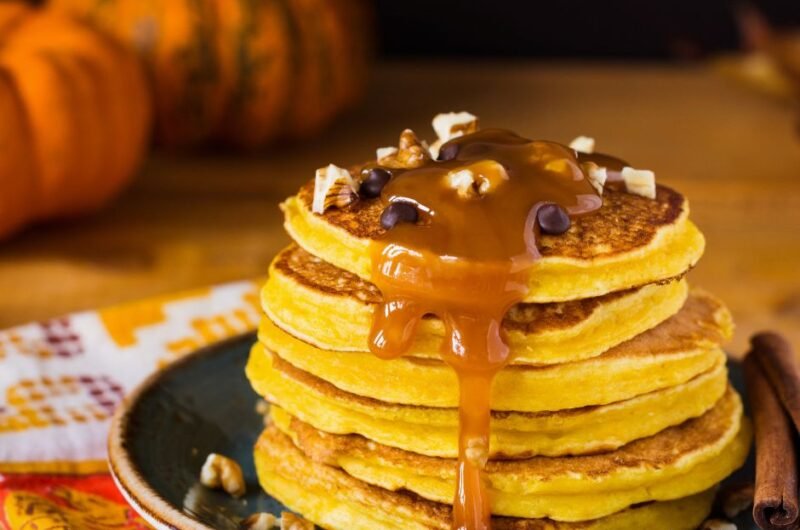 Pumpkin Cottage Cheese Pancakes with Cinnamon 