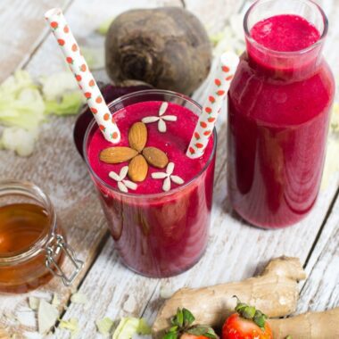 Strawberry Beet Orange Ginger Smoothie