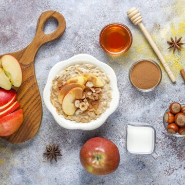 Brown suger Apple Cinnamon Streusel Overnight Oats (chia seed)