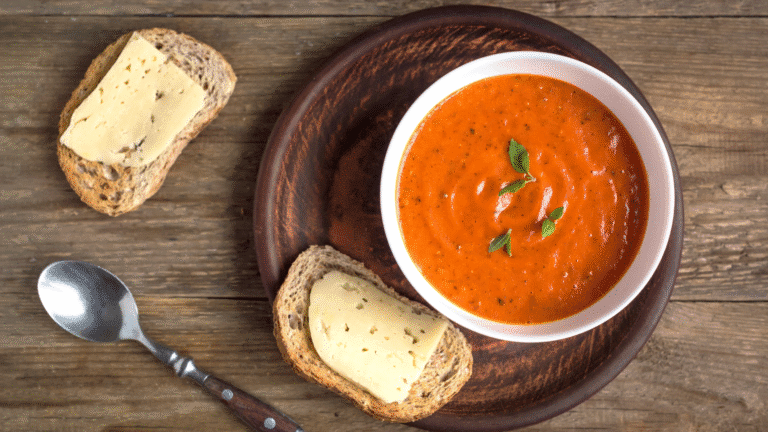 roasted red pepper tomato soup with carrots
