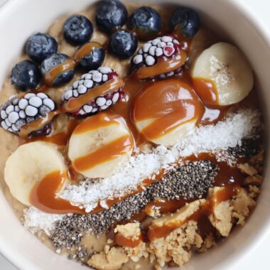 High-Protein Fiber Greek Yogurt Berry Bowl