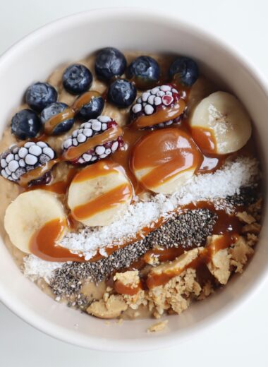 High-Protein Fiber Greek Yogurt Berry Bowl