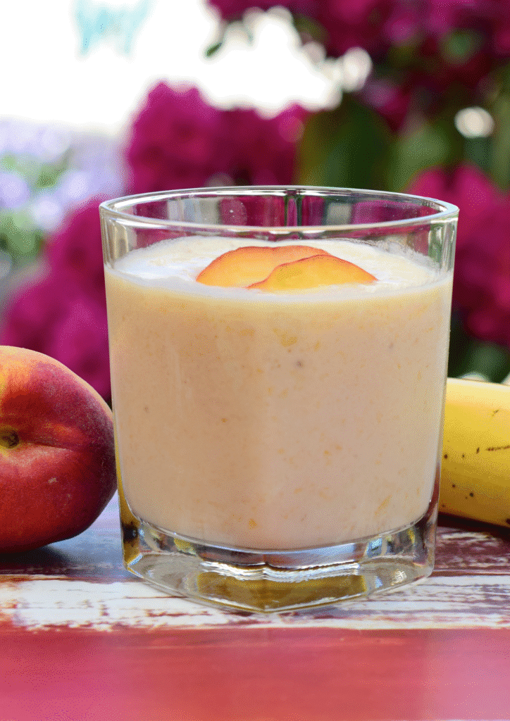 banana peach smoothie