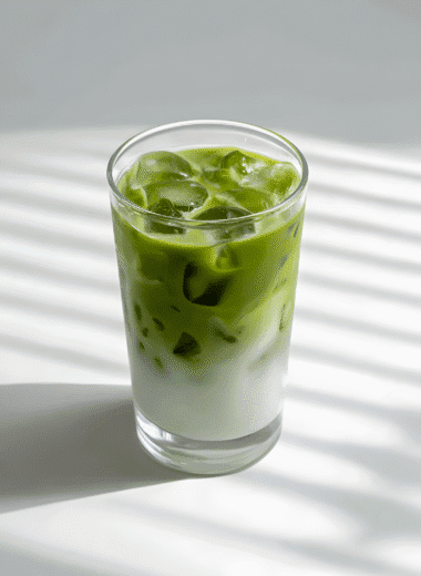 matcha banana protein smoothie