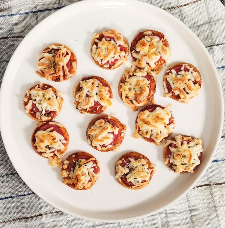 Ritz Pizza Cracker