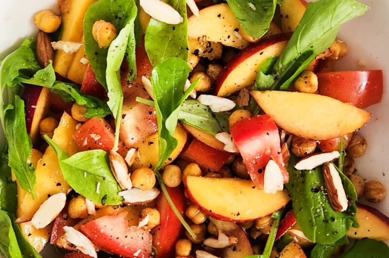Spicy Peach and Chickpea Salad