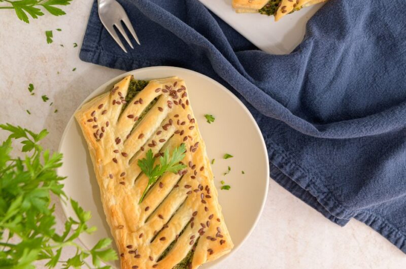 Spinach and Ricotta Puff Pastry Pie