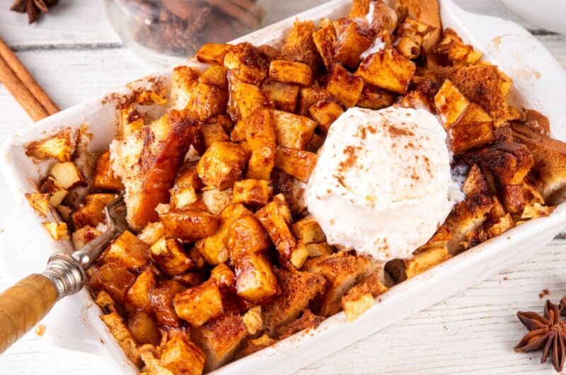 Apple Pie French Toast Baked Casserole