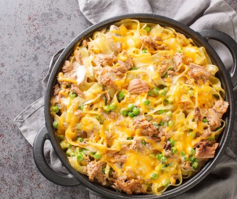 Cheesy Tuna Noodle Casserole with Peas