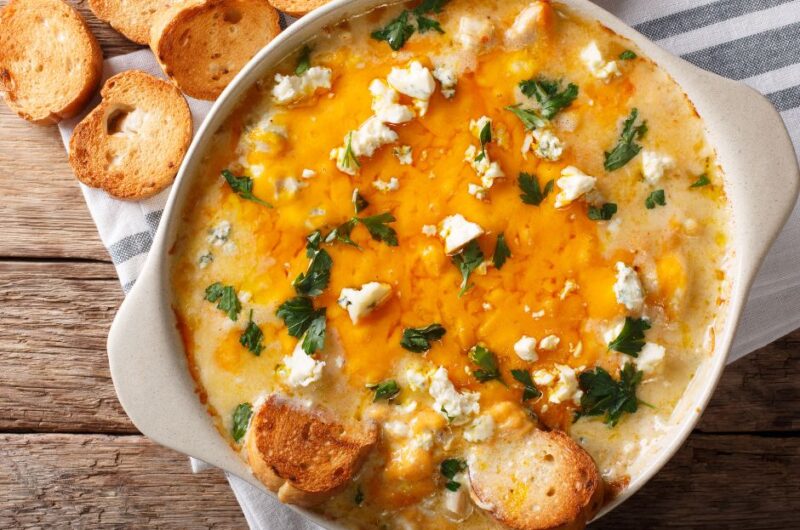Crockpot Chicken Buffalo Dip with Blue Cheese