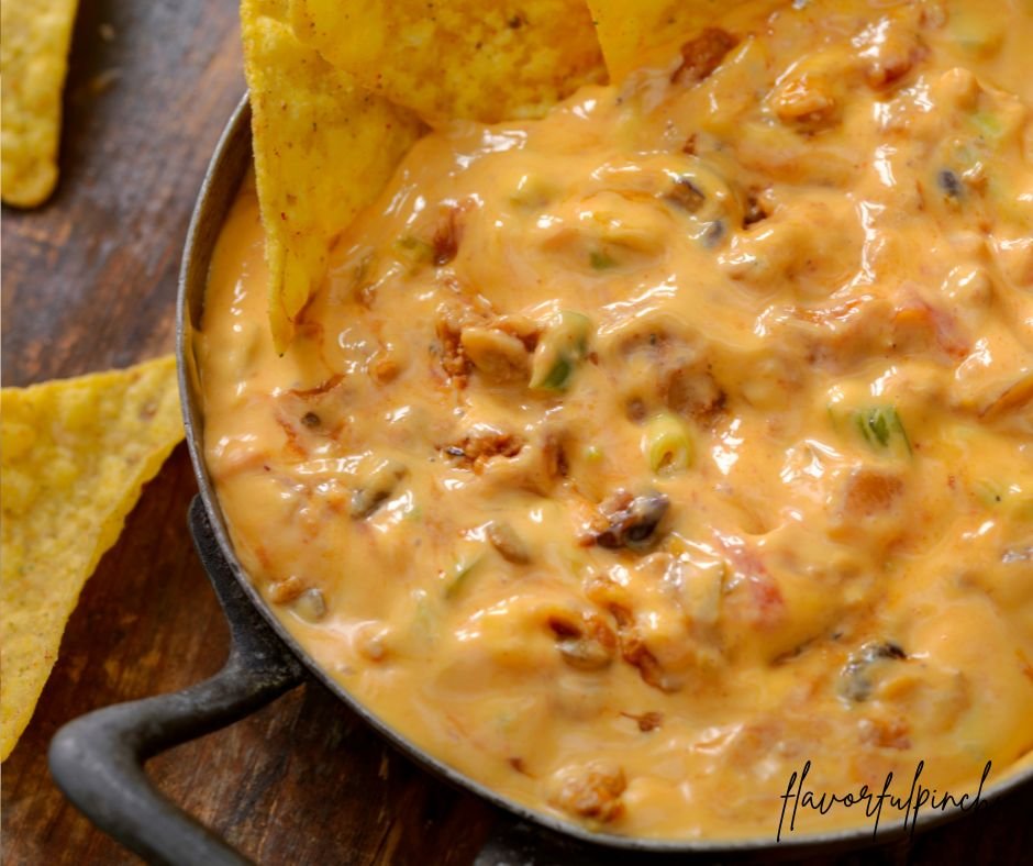 3 Ingredient Chili Cheese Dip