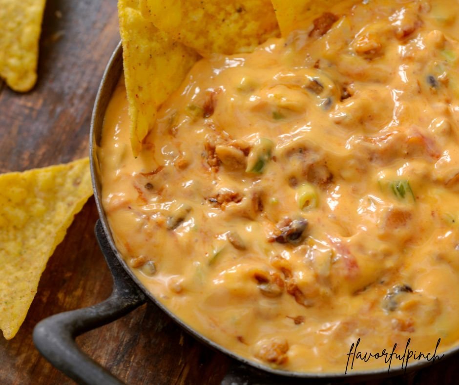 3 Ingredient Chili Cheese Dip