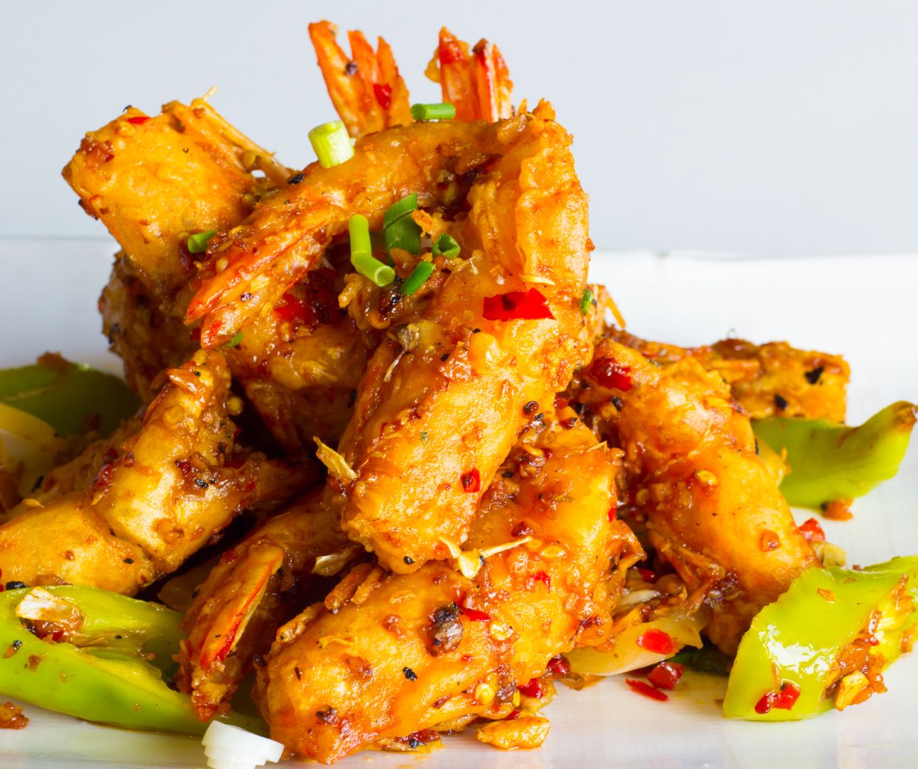Crispy Shrimp with Stir Fried Pepper and Onion