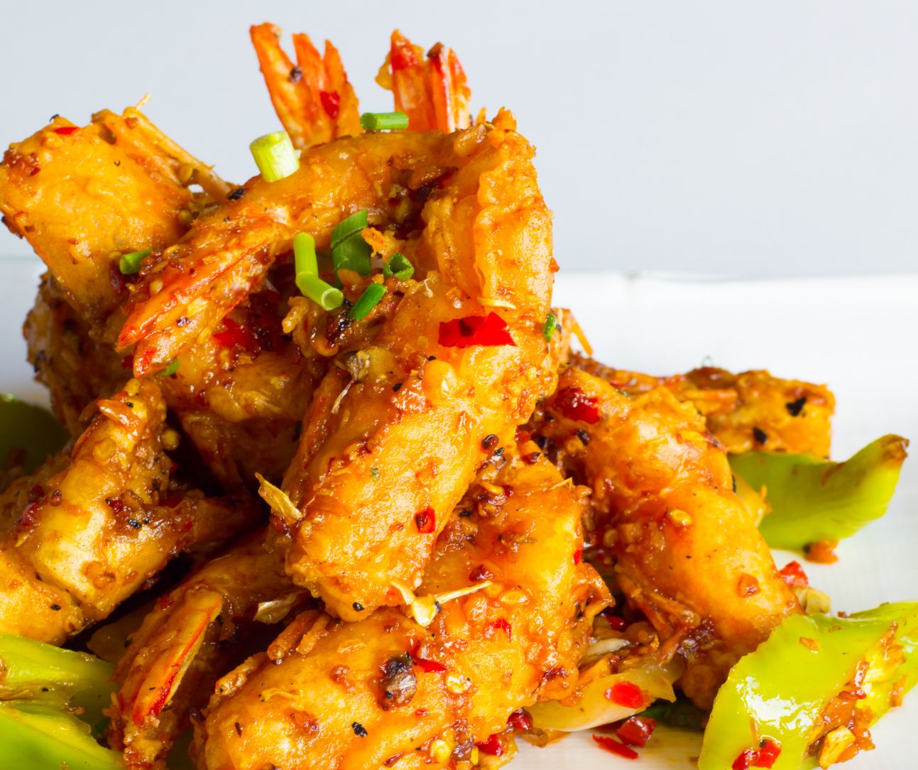 Crispy Shrimp with Stir Fried Pepper and Onion