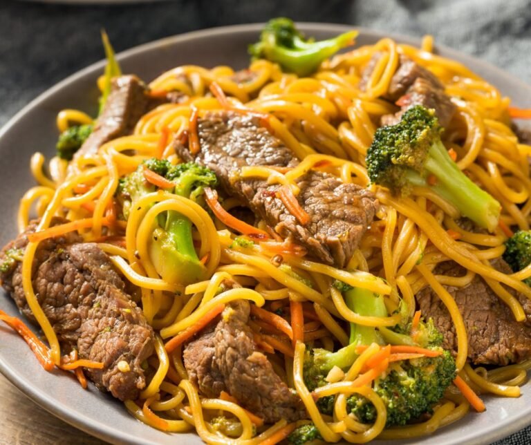 Homemade Beef Lo Mein Noodles with Julienned Carrots and Broccoli