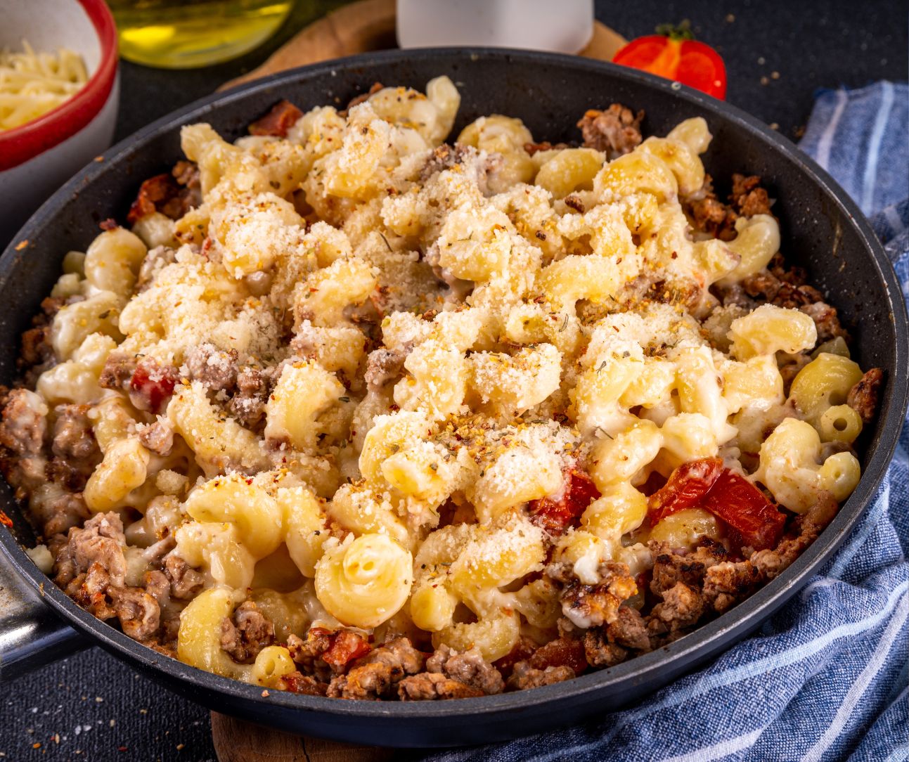 One Skillet Cheeseburger Mac and Cheese