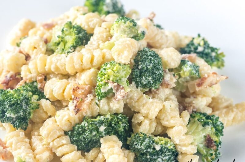Pasta with Broccoli Bacon and Alfredo Sauce