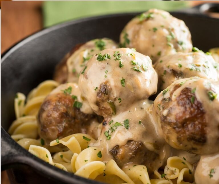 Easy Crockpot Swedish Meatballs