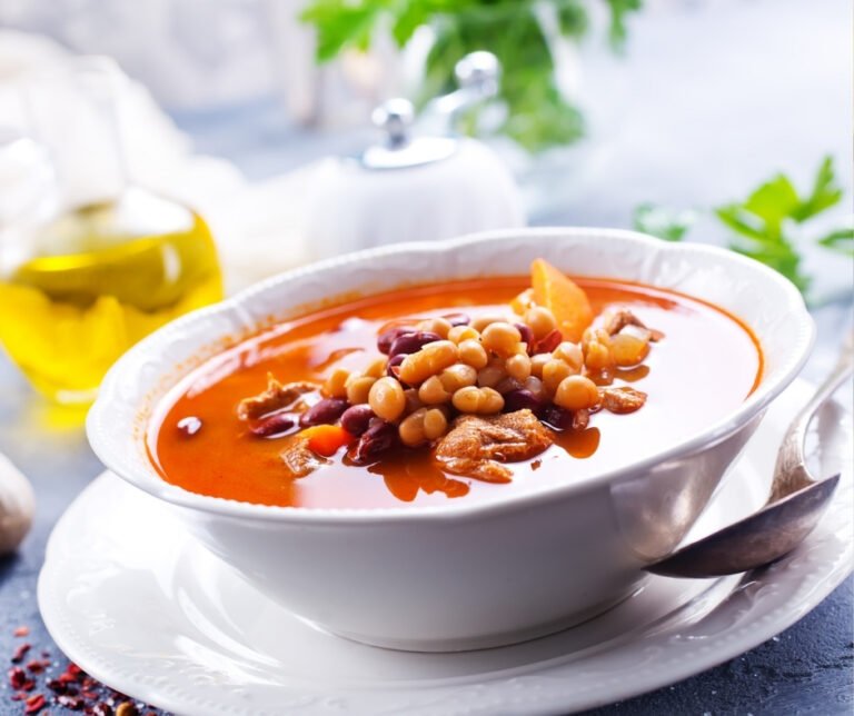 Healthy Chicken Bean Soup