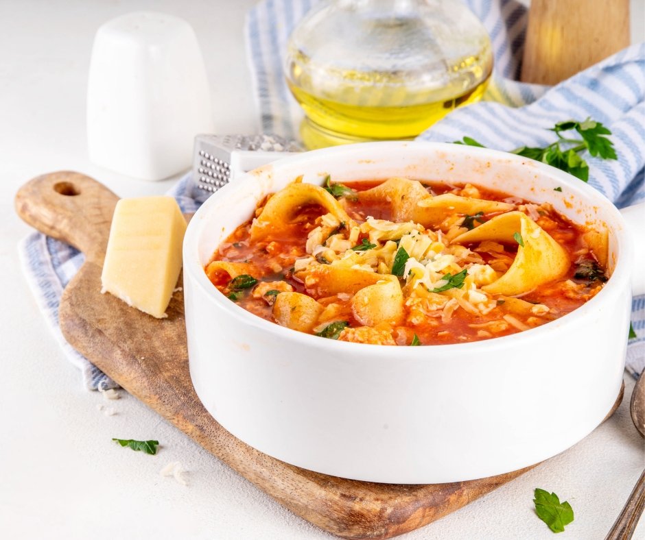 Chicken Lasagna Soup with Tomato Sauce and Ground Chicken