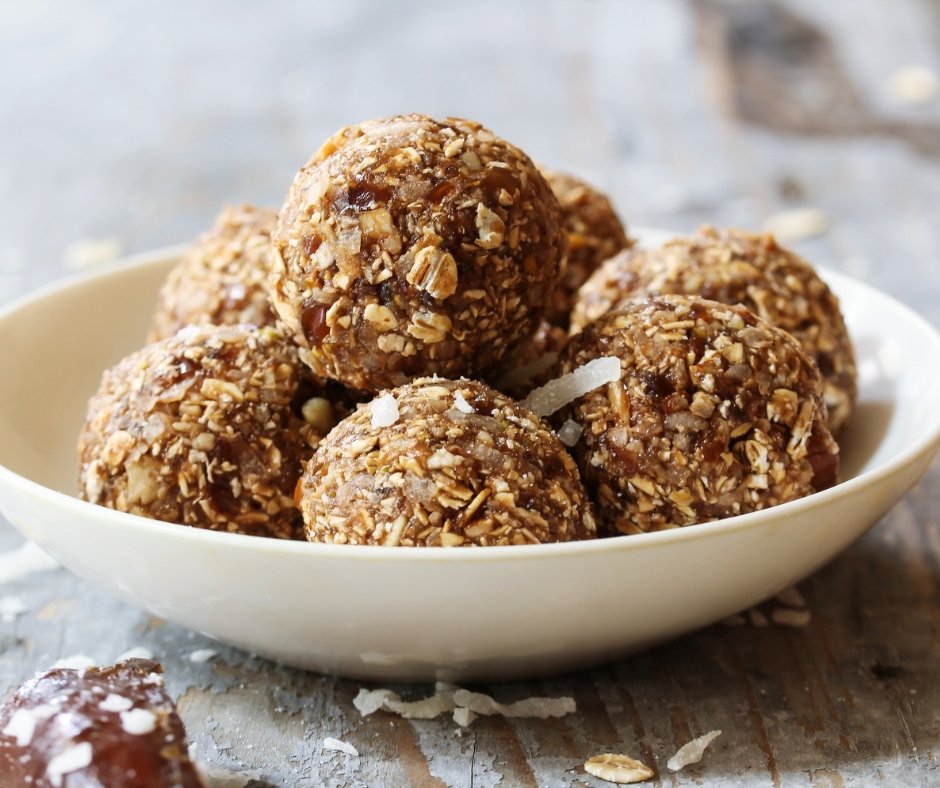 Dates Oatmeal Balls