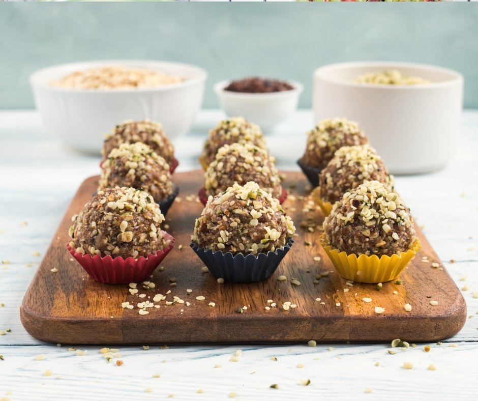 Energy Protein Balls with Dates and Hemp Seeds