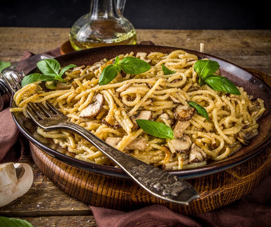 Mushroom Spaghetti Pasta with Bechamel Sauce