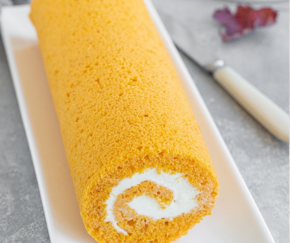 Pumpkin Cake Roll with Cream Cheese Filling