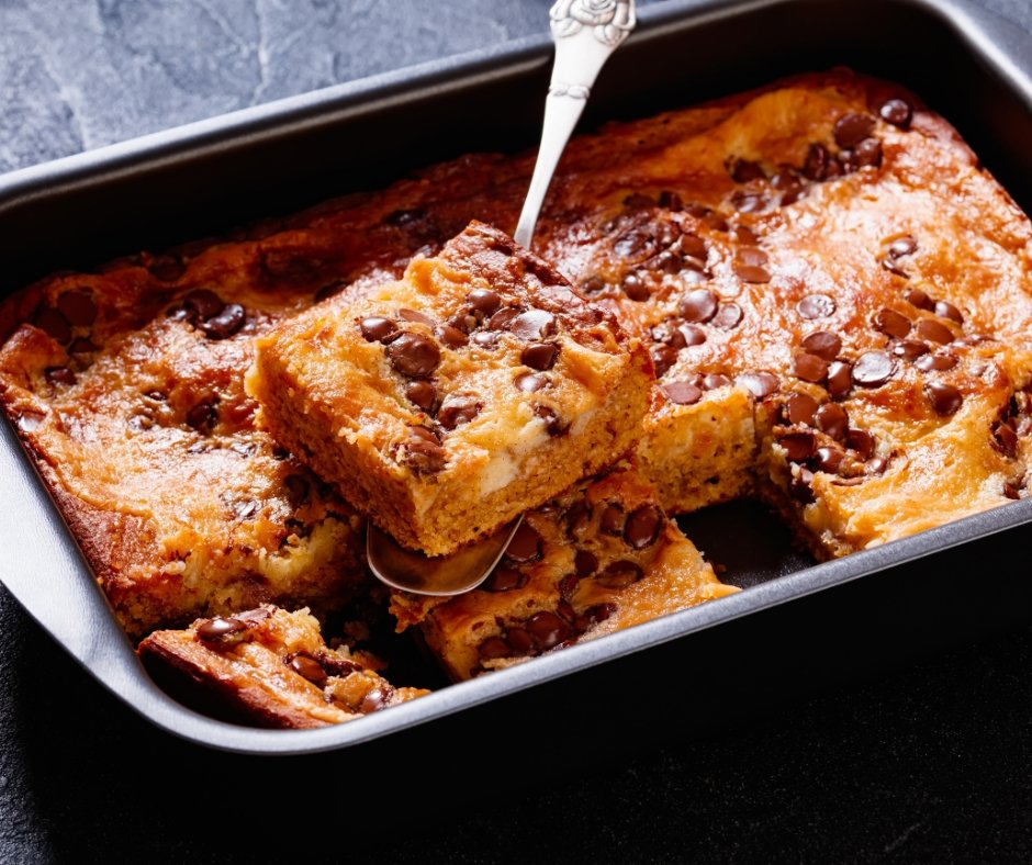 Pumpkin Chocolate Chip Sheet Cake