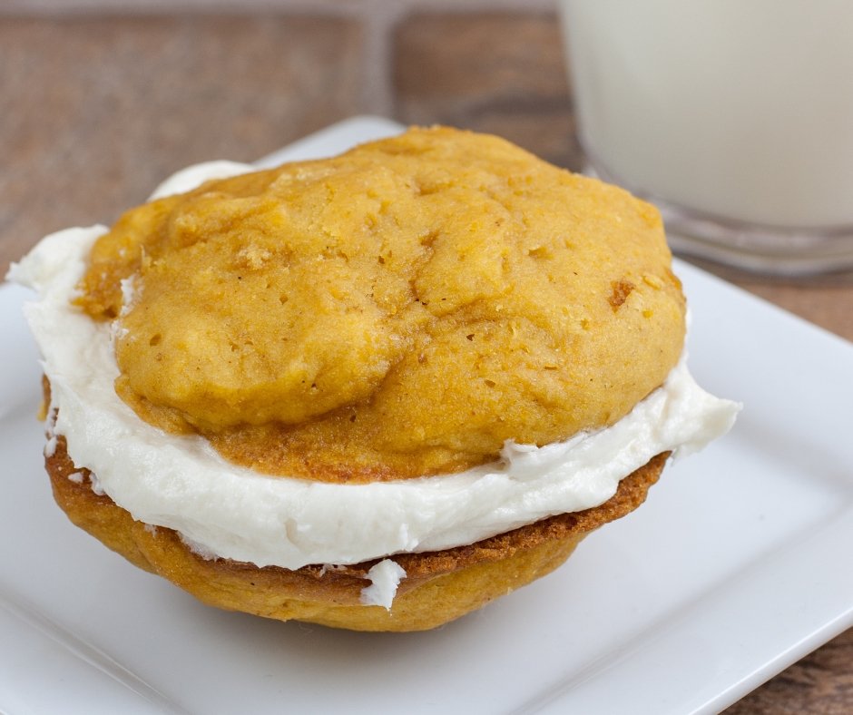 Pumpkin Whoopie Pie