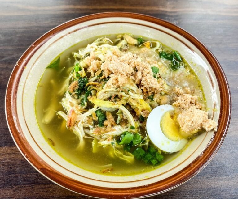 20 BEST BROTH BOWLS FOR FALL YOU’LL WANT ON REPEAT