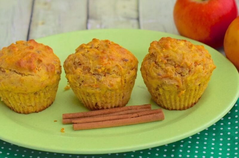 Apple Cinnamon Muffins with Cottage Cheese