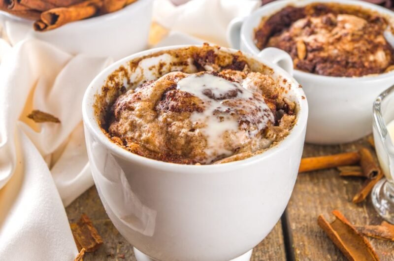Cinnamon Roll Microwave Mug Cake Recipe