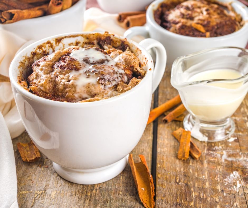 Cinnamon Roll Microwave Mug Cake Recipe