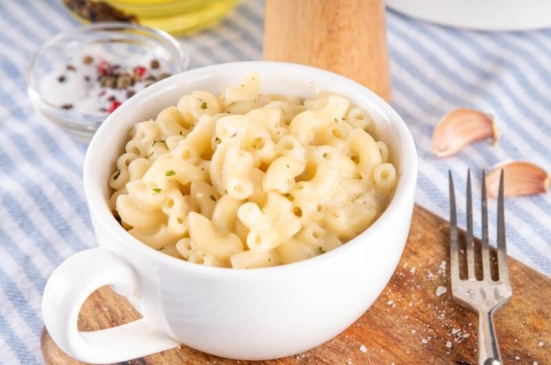Quick and Easy Microwave Mac and Cheese