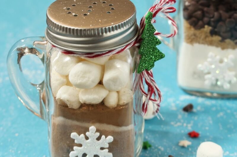Homemade Hot Chocolate Mix in a Jar